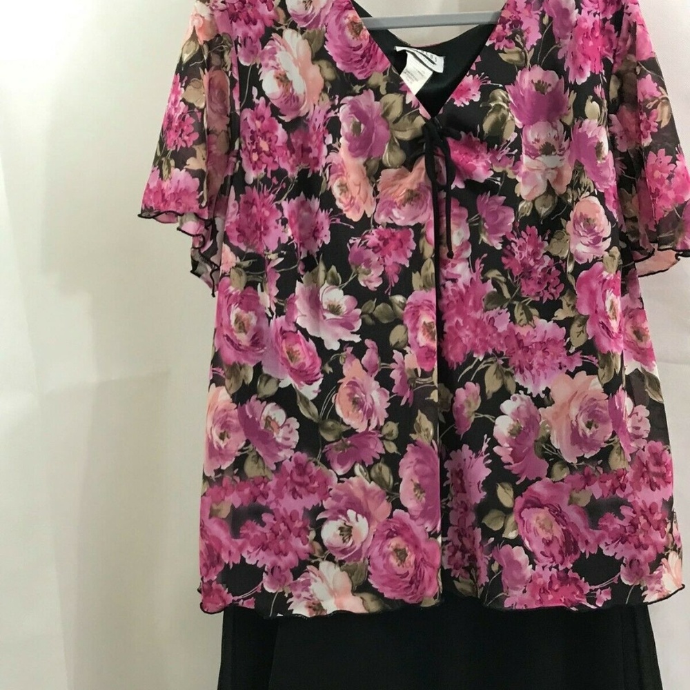 En Focus Formal Dress Black with Floral Top Sz 26